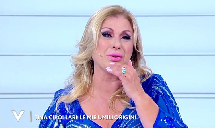 Tina Cipollari lacrime Verissimo