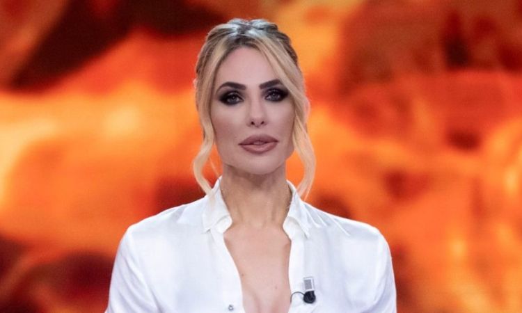 Ilary Blasi addio Isola Dei Famosi