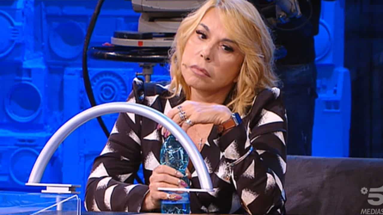 Anna Pettinelli sfogo GF Vip Antonella Fiordelisi 