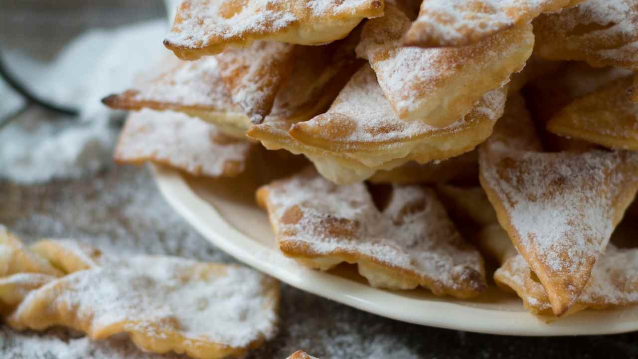 Chiacchiere o frappe di Carnevale