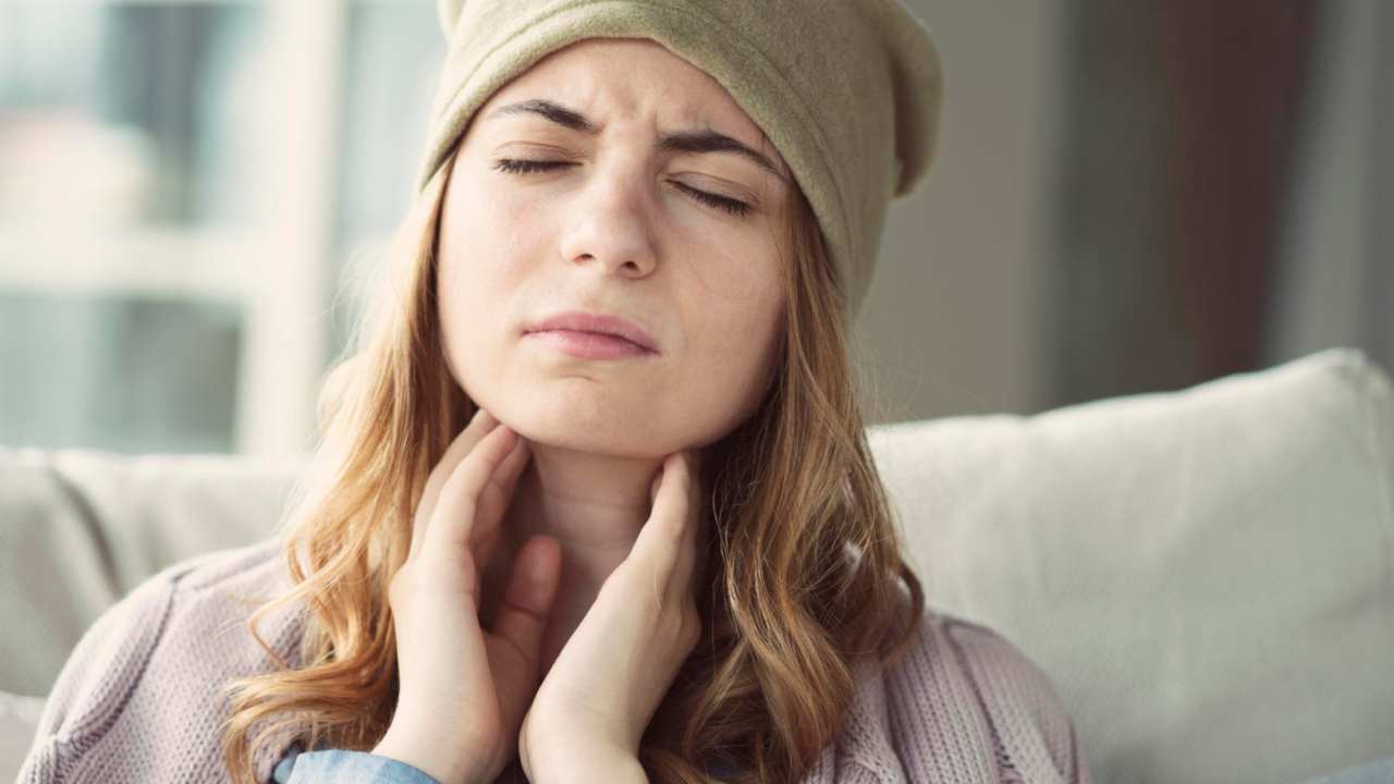 5 cibi da evitare mal di gola