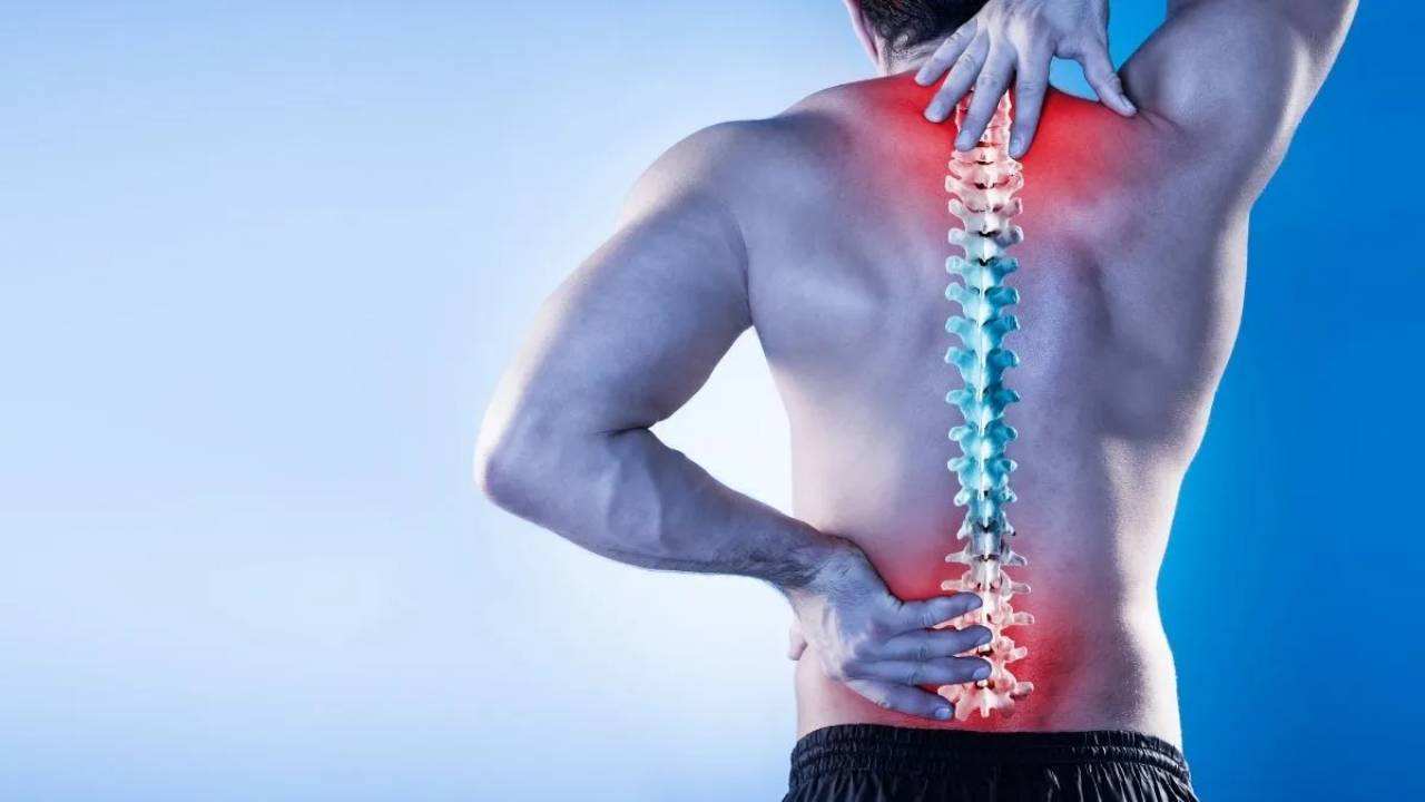 Mal di schiena: come evitare i dolori e prendersi cura di sé