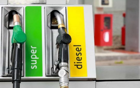 Diesel Benzina prezzi allineati