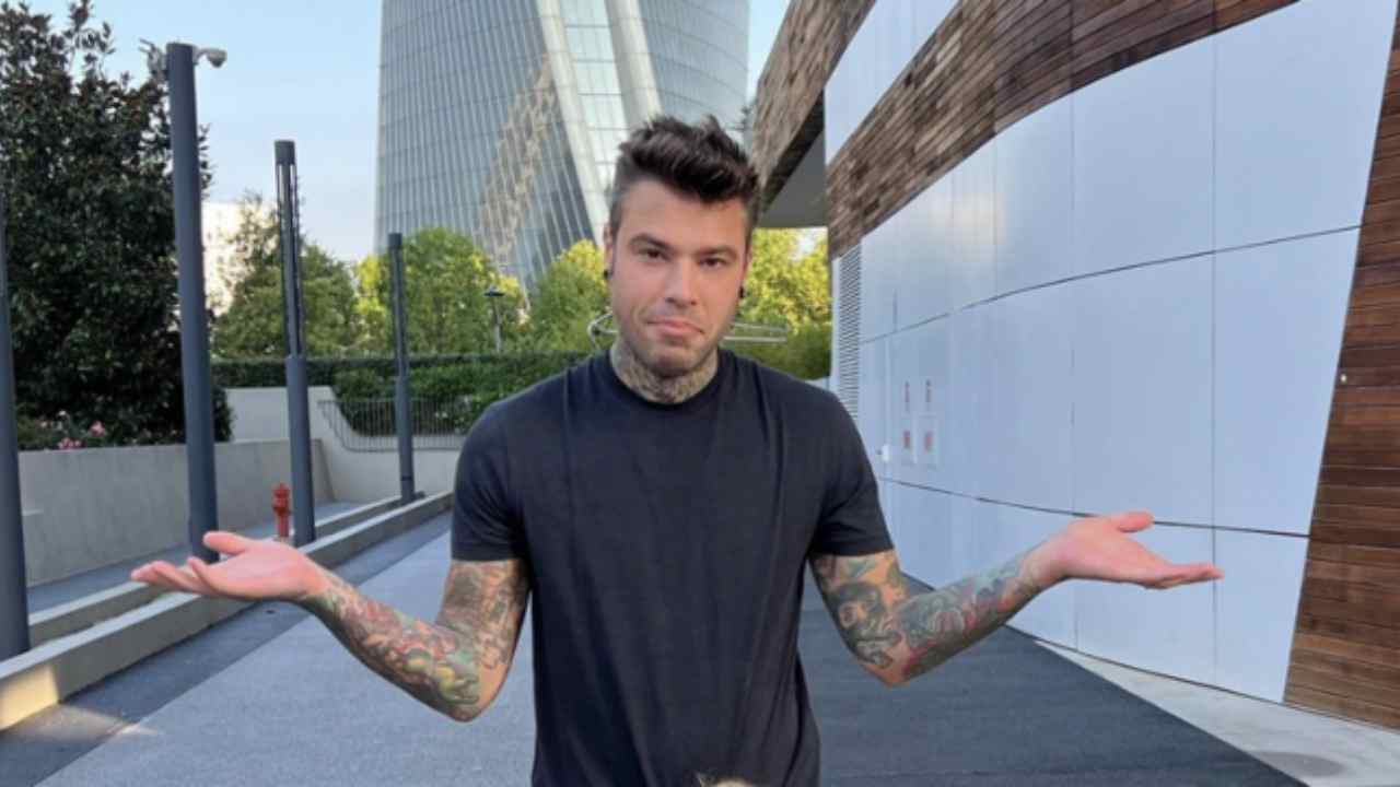 Fedez chiede scusa a Diaco