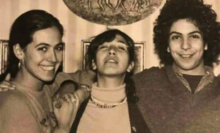 foto d'epoca, Barbara D'Urso con i fratelli - novanews.it
